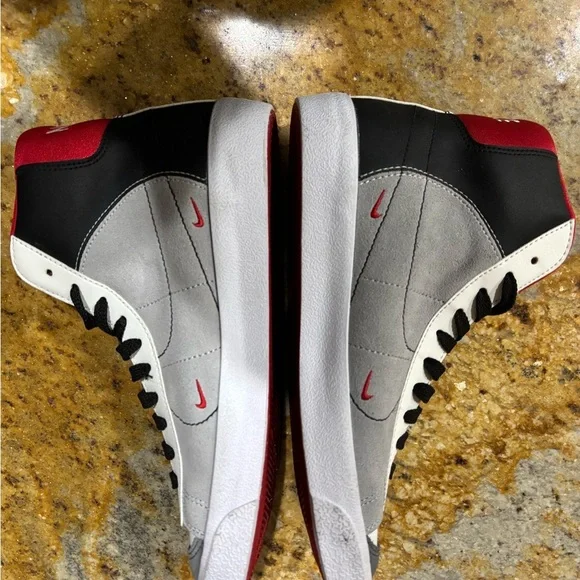 Nike Blazer Mid 77 size 7 - Picture 6 of 8